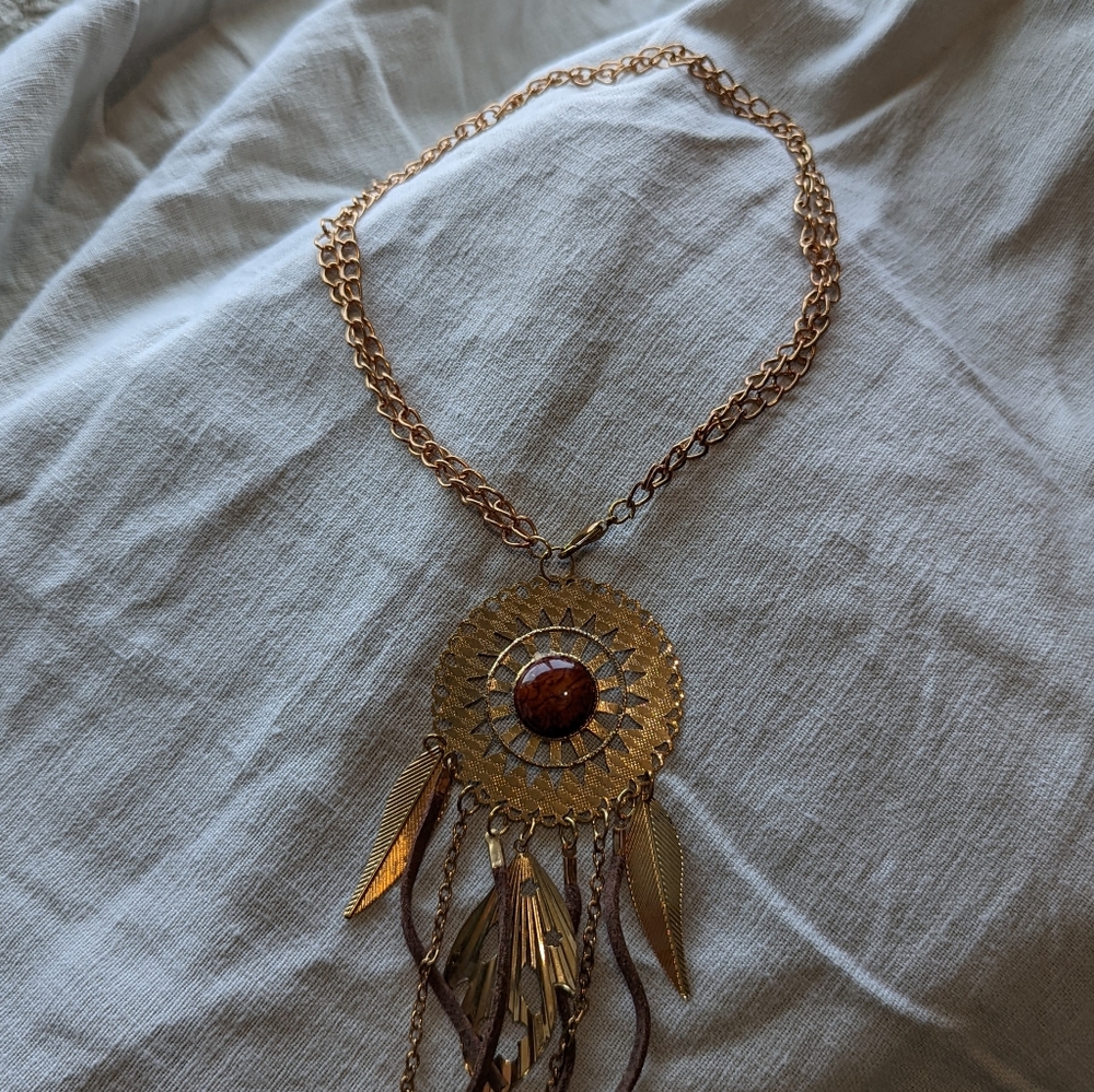Necklace - Picture 3 of 3